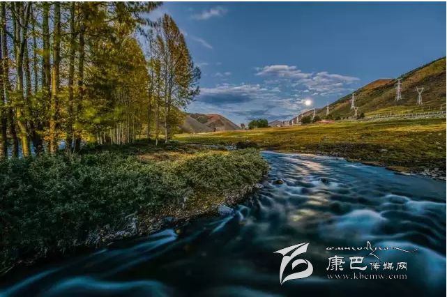 新都橋，正在打開(kāi)最美時(shí)光,我在這里等你......