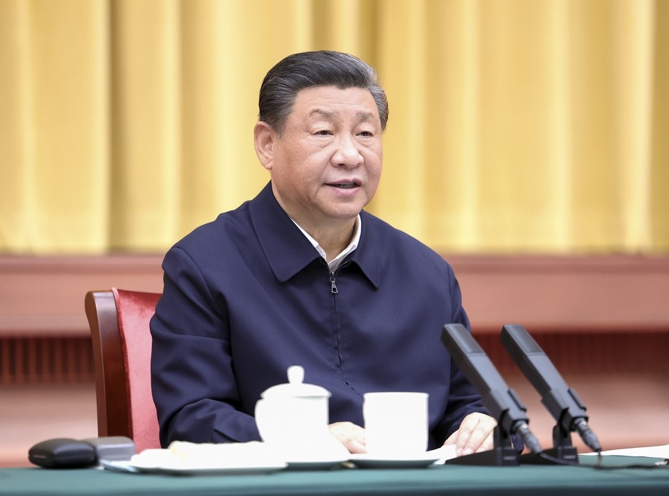 2024年3月20日下午，中共中央總書(shū)記、國家主席、中央軍委主席習近平在湖南省長(cháng)沙市主持召開(kāi)新時(shí)代推動(dòng)中部地區崛起座談會(huì )并發(fā)表重要講話(huà)。新華社記者 鞠鵬 攝 